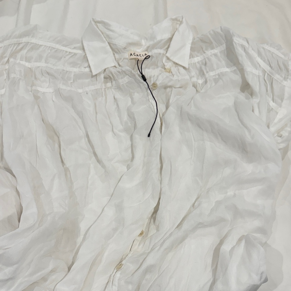 Acacia piped S nwt (fell off never worn)